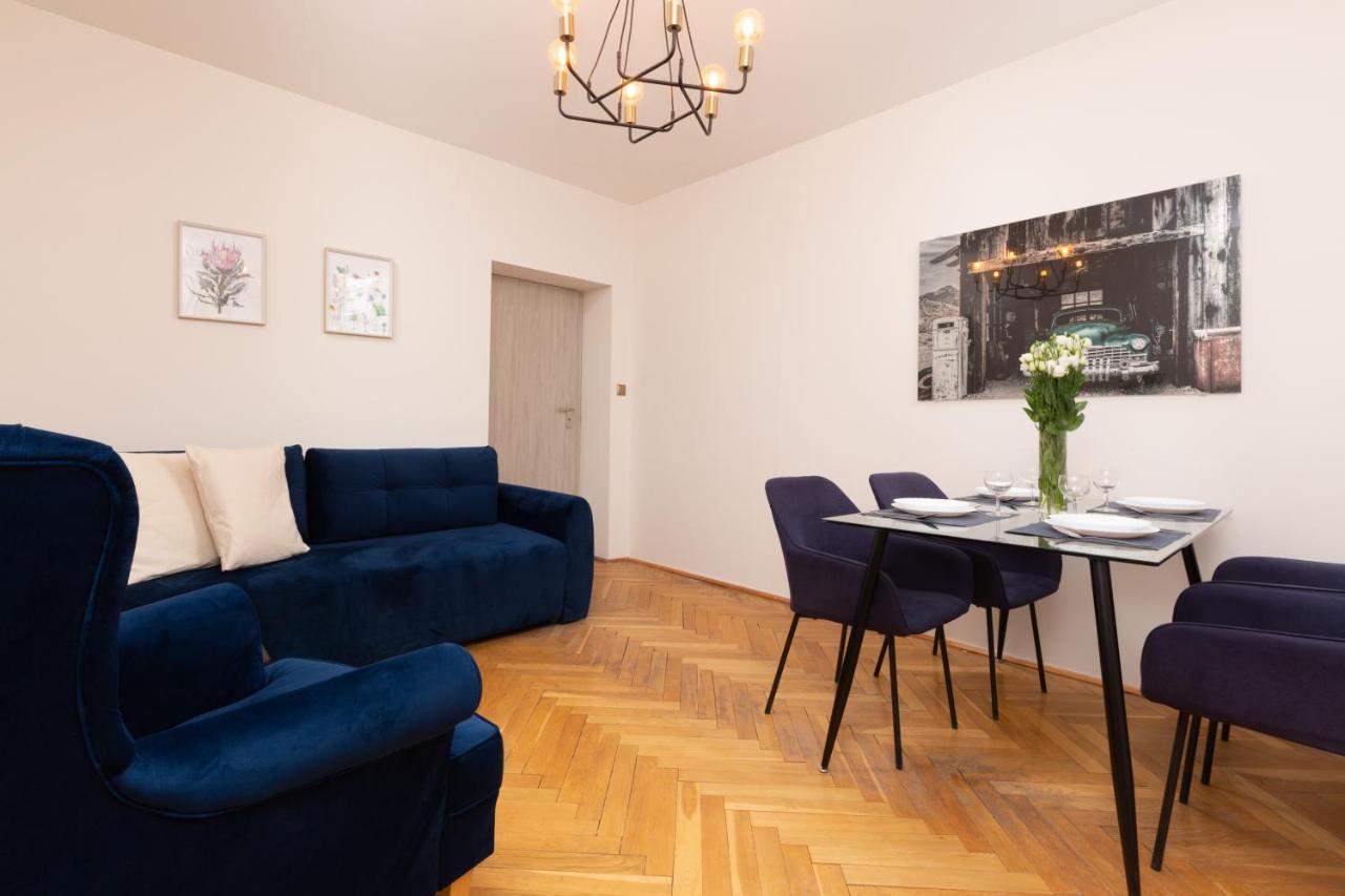 City Center Apartment Elektoralna By Noclegi Renters Warschau Exterior foto